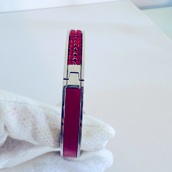 Vintage Swarovski Bangle in Red - Picture 4 of 10